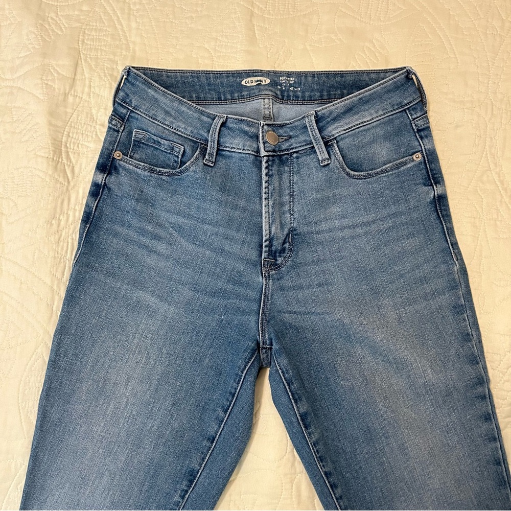 Old Navy Rockstar Super Skinny High Rise Jeans